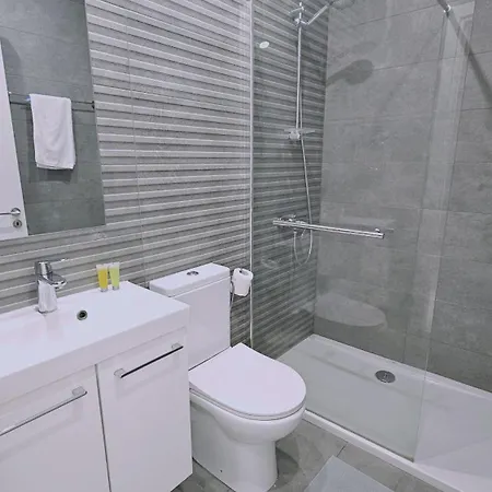 Jewels Lárnaca